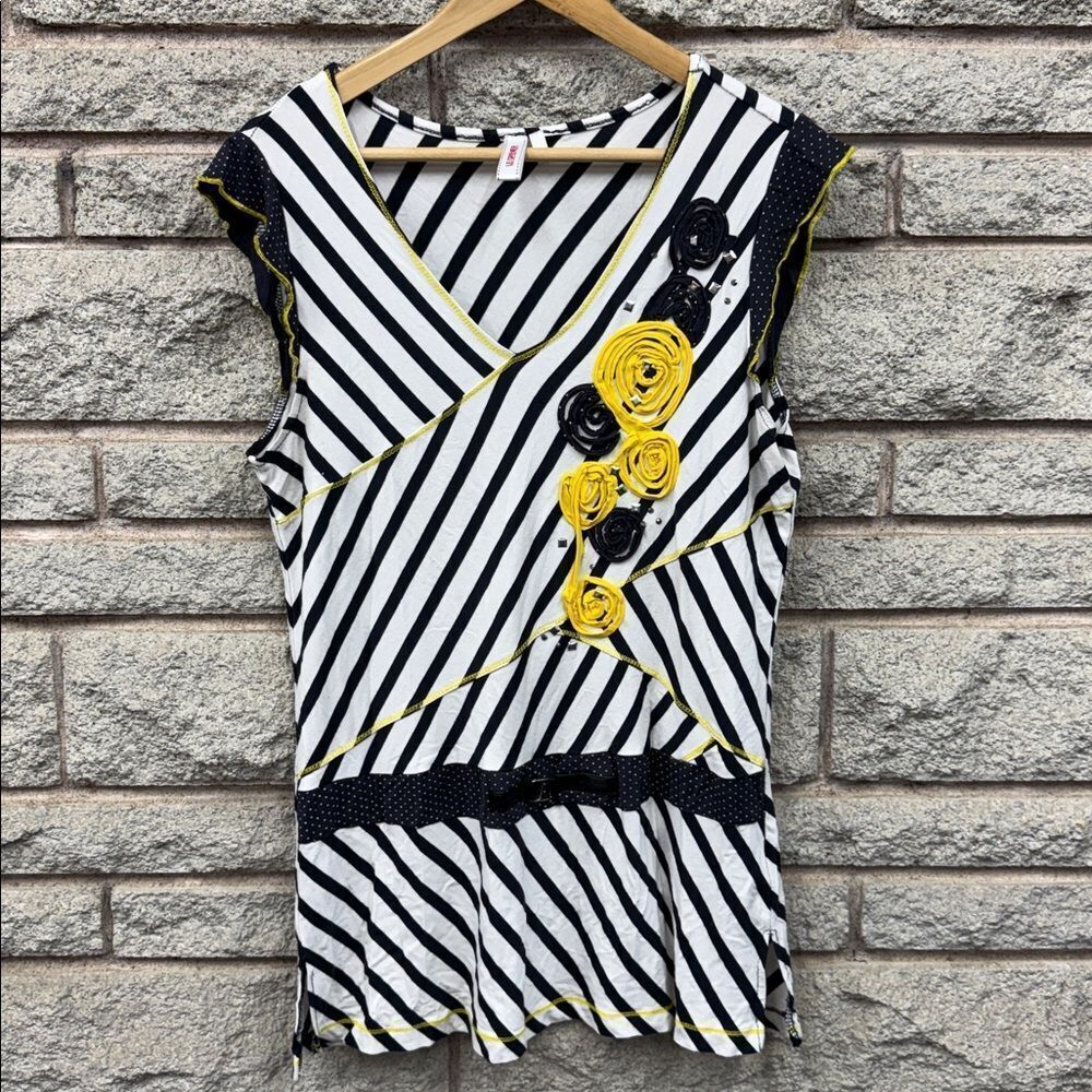 Women’s Le Grenier colourful top XL
